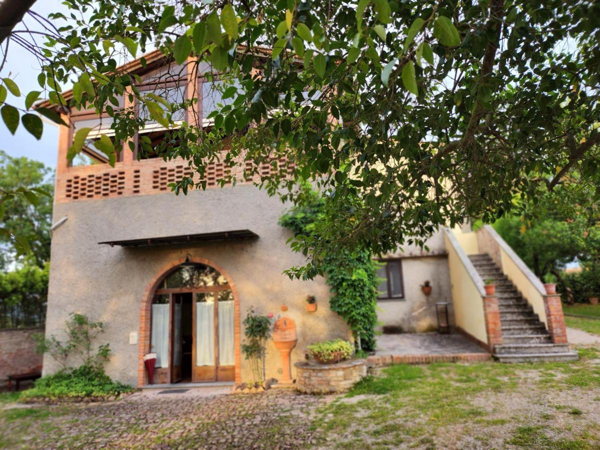 Il Giuggiolo - La Collina Della Quiete Certaldo Exterior foto